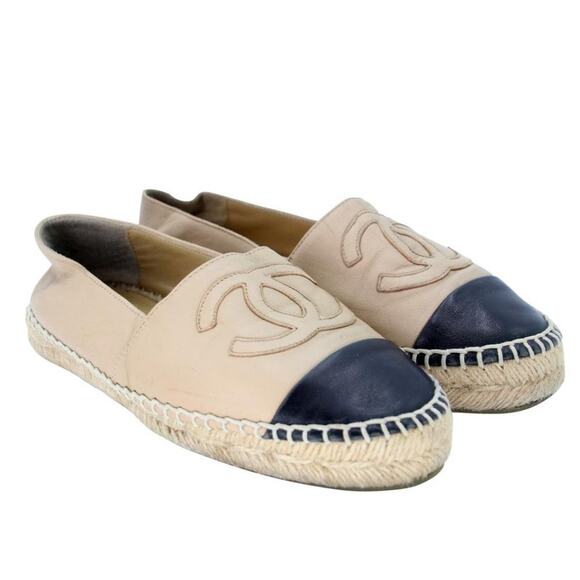 Chanel Espadrille 37 Large Cc Monogram 37 Leather Cap Toe Flats CC-0803N-0002 - Picture 5 of 11